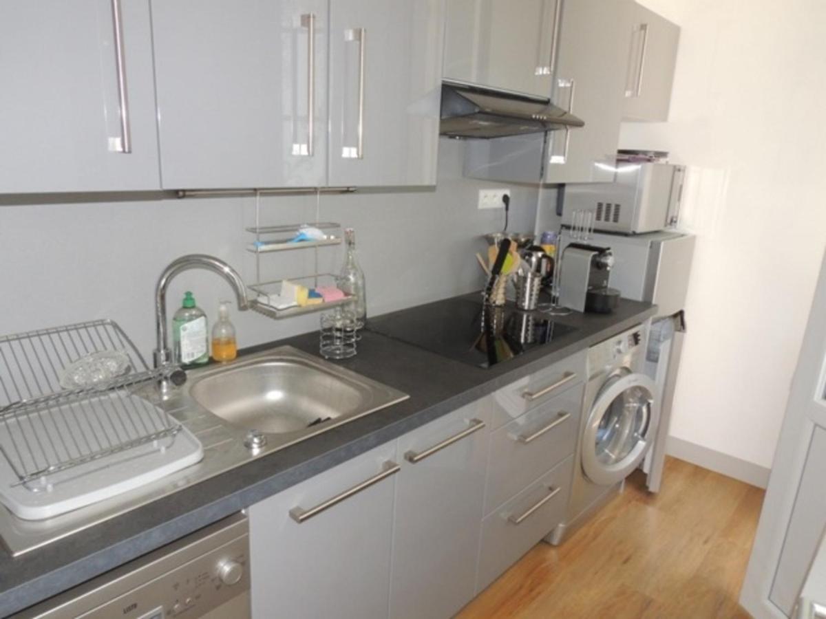 Appartement T3 Confortable A 300M Plage, Terrasse, Proche Commerces Et Marche Central - Fr-1-71-51 Royan Exteriör bild