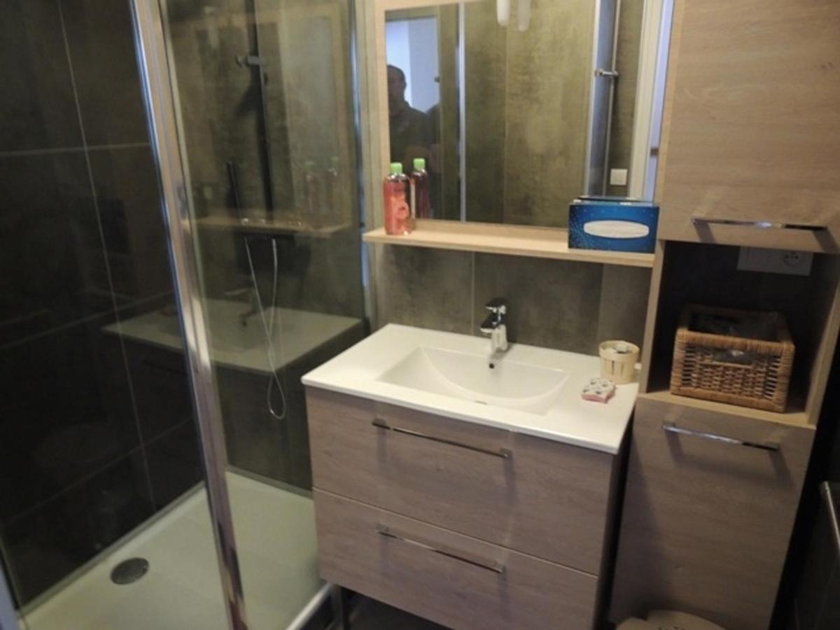 Appartement T3 Confortable A 300M Plage, Terrasse, Proche Commerces Et Marche Central - Fr-1-71-51 Royan Exteriör bild